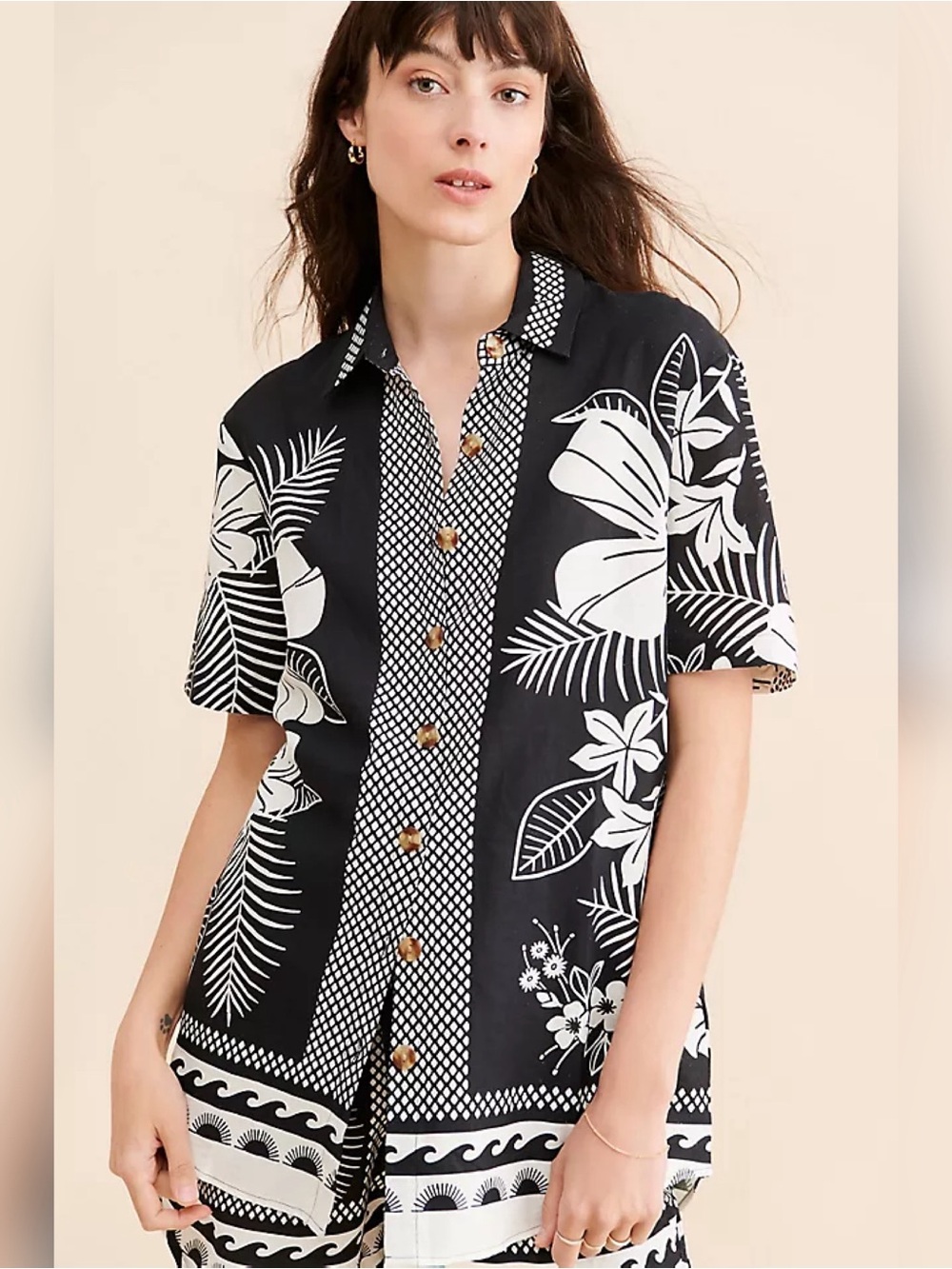 FARM RIO Macaw Elegance Button Down Top